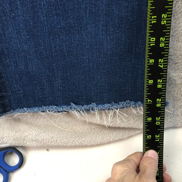 Mother Woman's Jeans Size 27 The Weekender Fray Blue Denim Flared Jeans - Picture 6 of 16